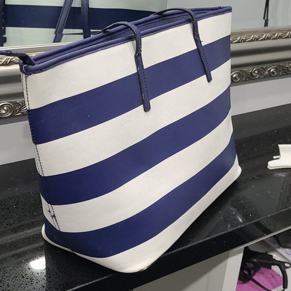 Large beach bag tote

ALDO - Picture 8 of 8